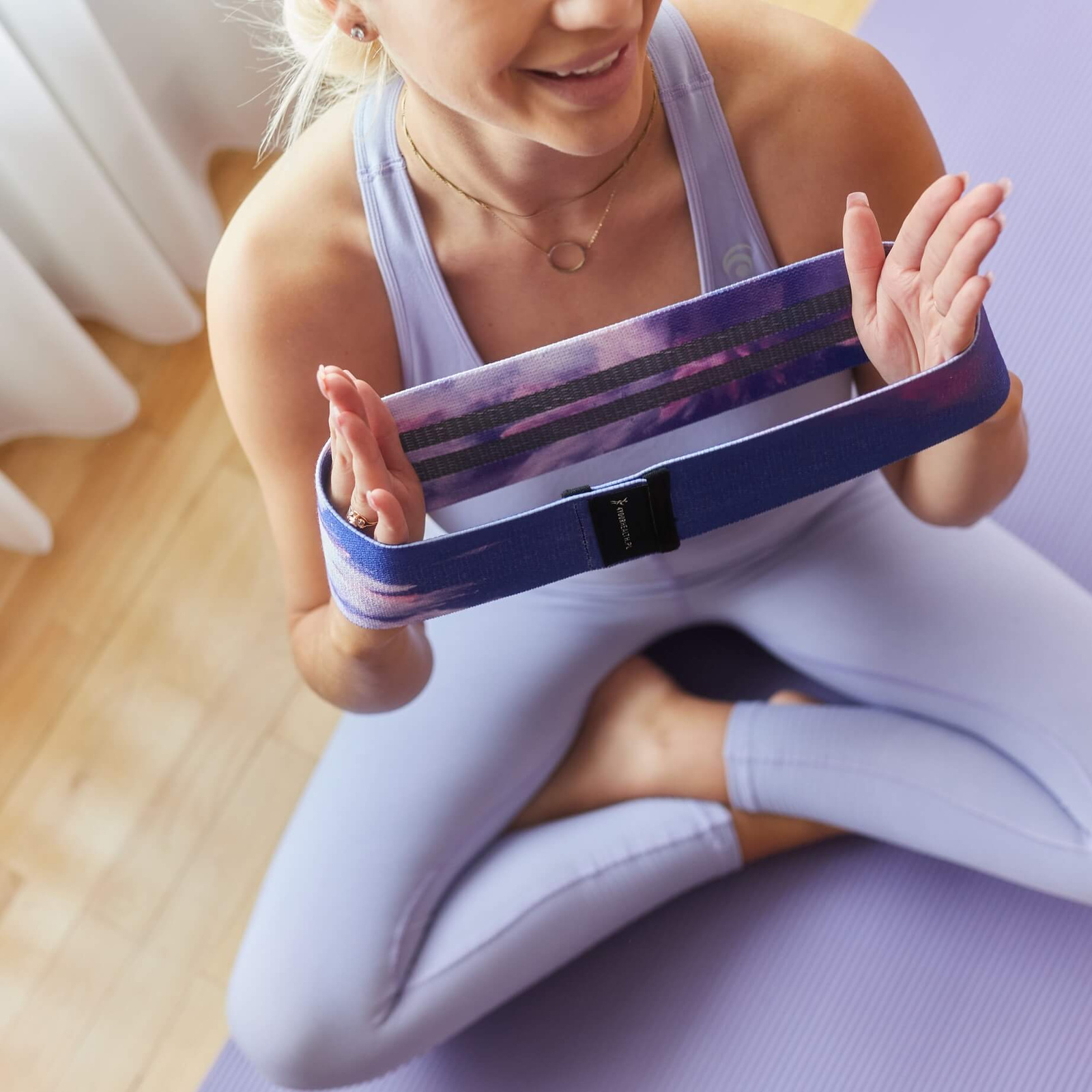 Taśma oporowa 4YH materiałowa HIP BAND 27 kg fioletowy - obrazek 6