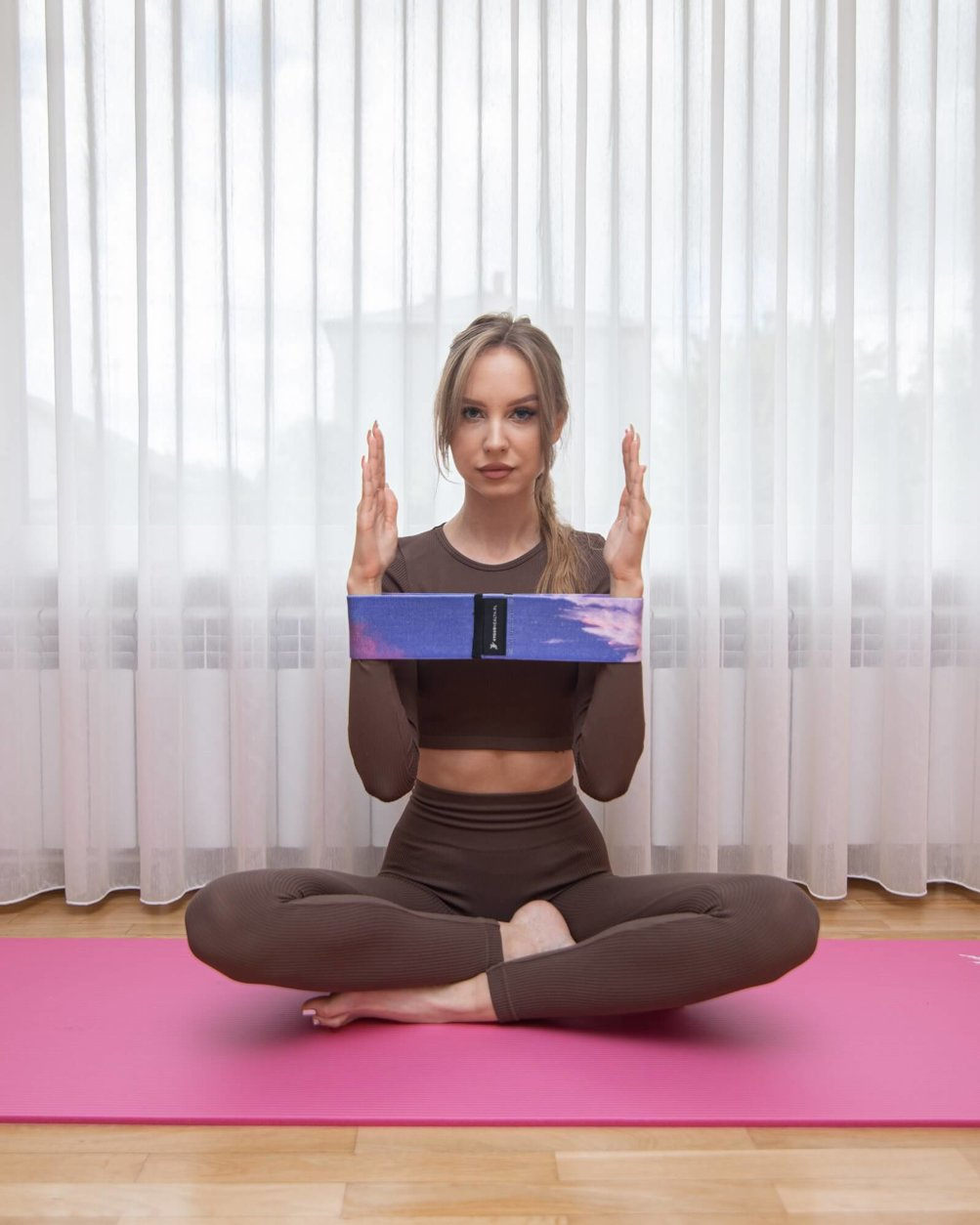 Taśma oporowa 4YH materiałowa HIP BAND 27 kg fioletowy - obrazek 7